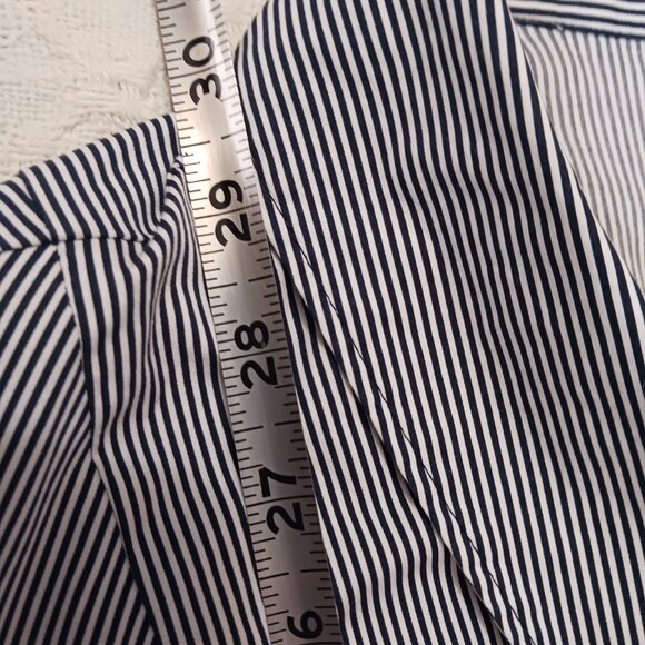 Lane Bryant Women's Button Down Short Sleeve Shirt/ Top size 24 - Picture 6 of 10